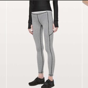 Lululemon Speed Up Tight *Full-On Luxtreme 28"